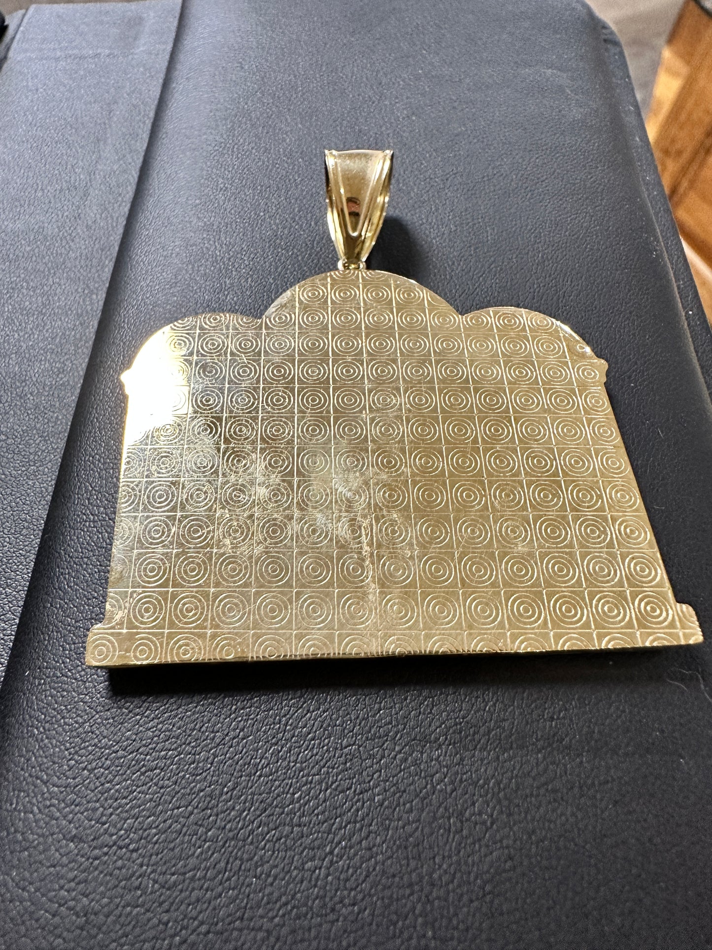 10Kt Last Supper Charm